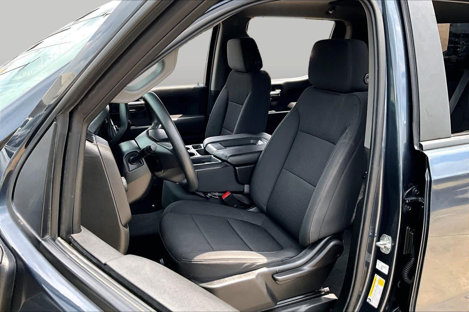 Used 2021 Shadow Gray Metallic Chevrolet Custom image 8