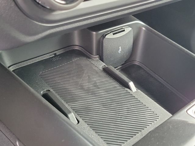 New 2026 Avalanche Gray Ford Outer Banks® image 12
