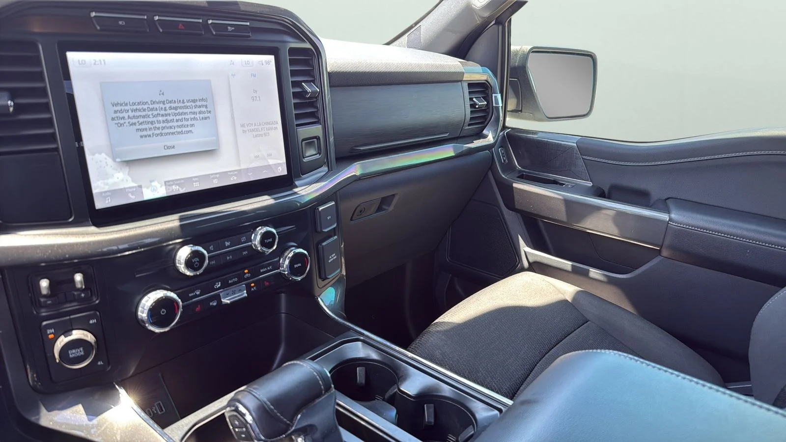 Used 2023 White Ford XLT image 16