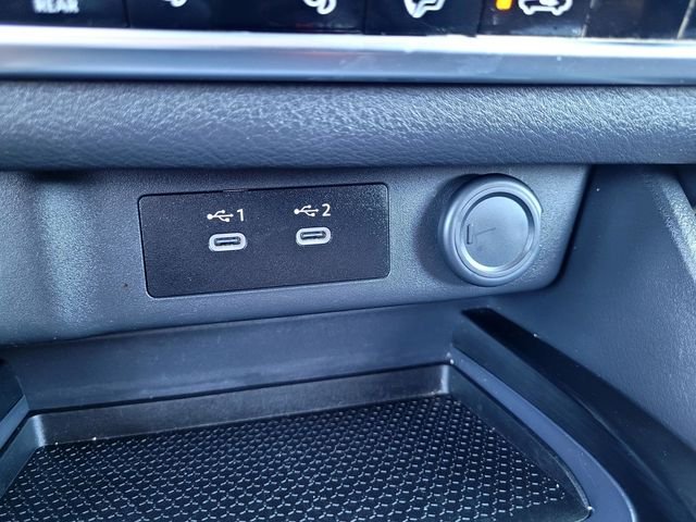 Used 2025 Gray Nissan SV image 17