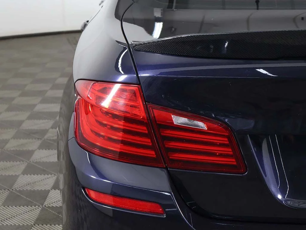 Used 2015 Carbon Black Metallic BMW 550i image 17