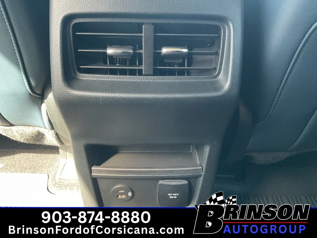 Used 2022 Atlas Blue Metallic Ford SEL image 19