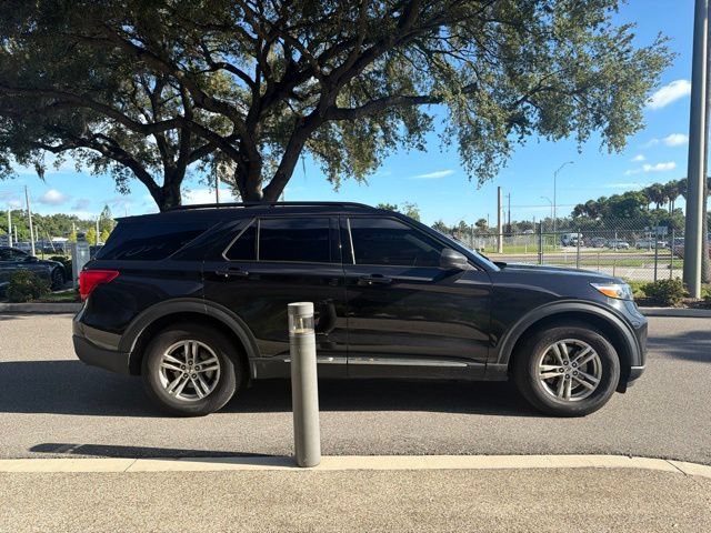 Used 2023 Black Metallic Ford XLT image 3