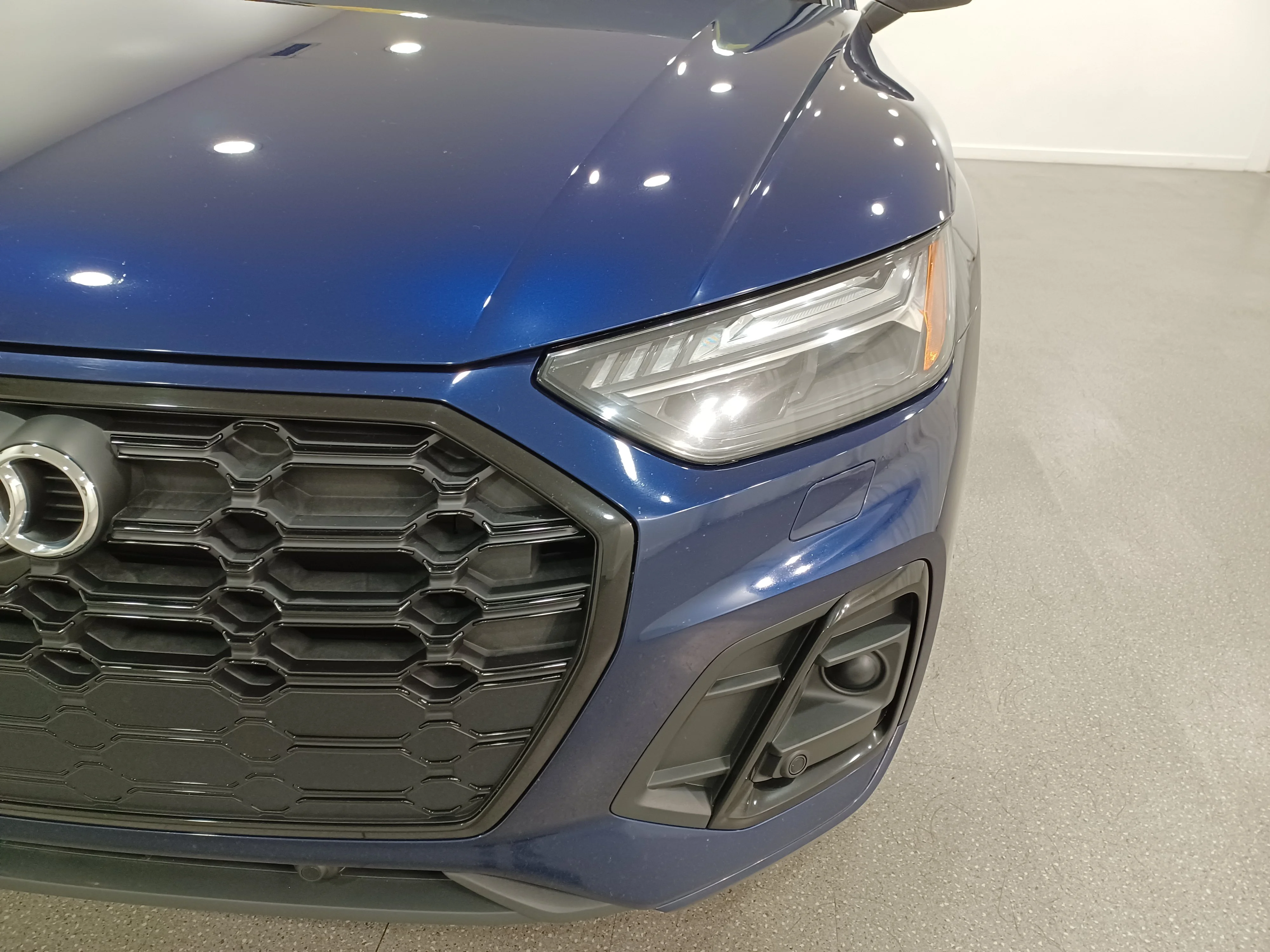 Certified Used 2022 Navarra Blue Metallic Audi Technik 45 TFSI Quattro*Adaptive Cruise | Nav | 360 Cam | Cooled Leather | Pano Roof | Htd Wheel image 5
