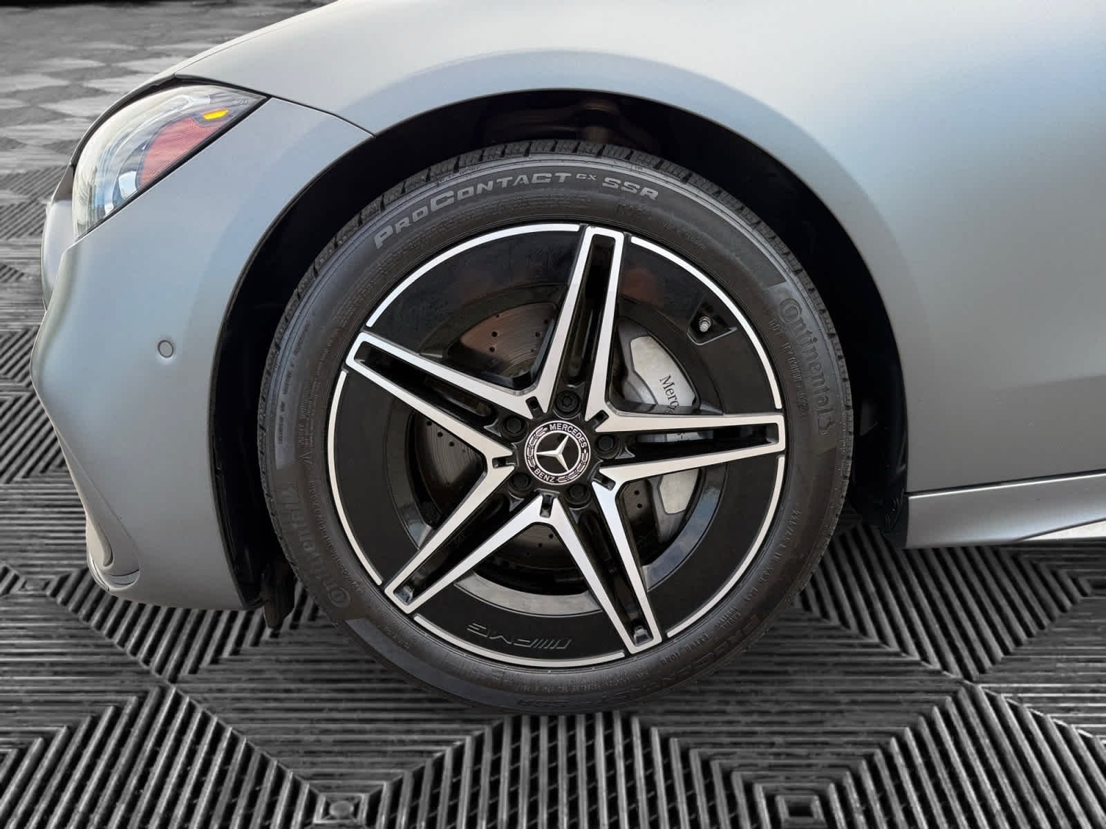 Certified Used 2023 MANUFAKTUR Selenite Grey Magno Mercedes-Benz C 300 image 9