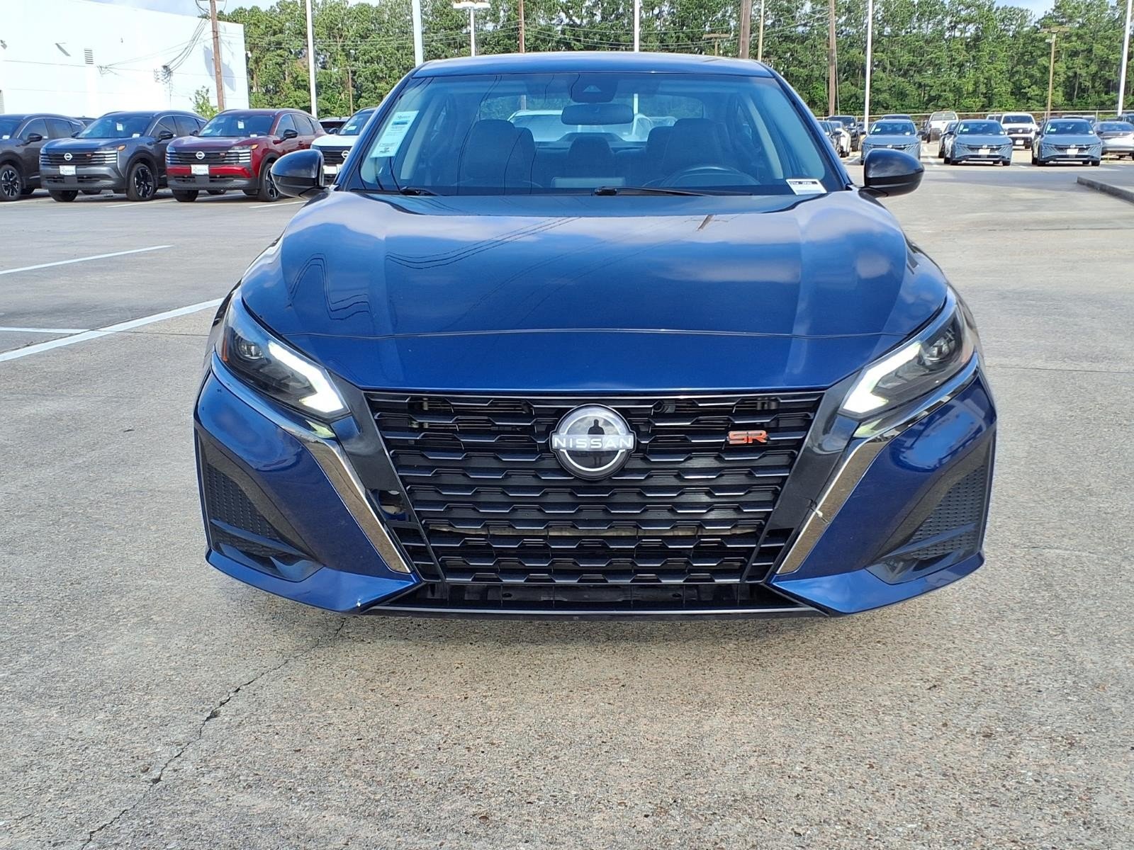 2024 Nissan Altima 2.5 SR Blue at Robbins Nissan