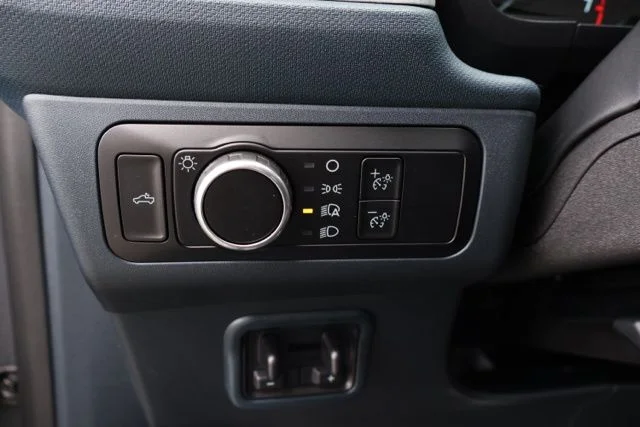 Used 2024 Gray Metallic Ford XLT image 14