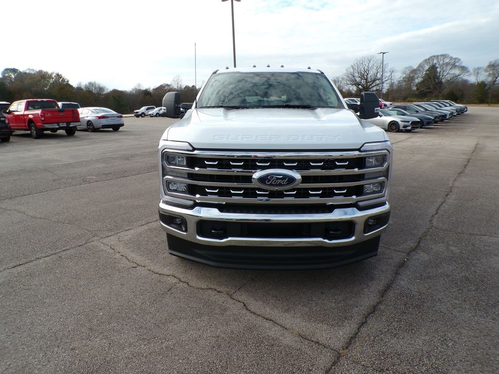 New 2026 Oxford White Ford F-350® XLT image 2