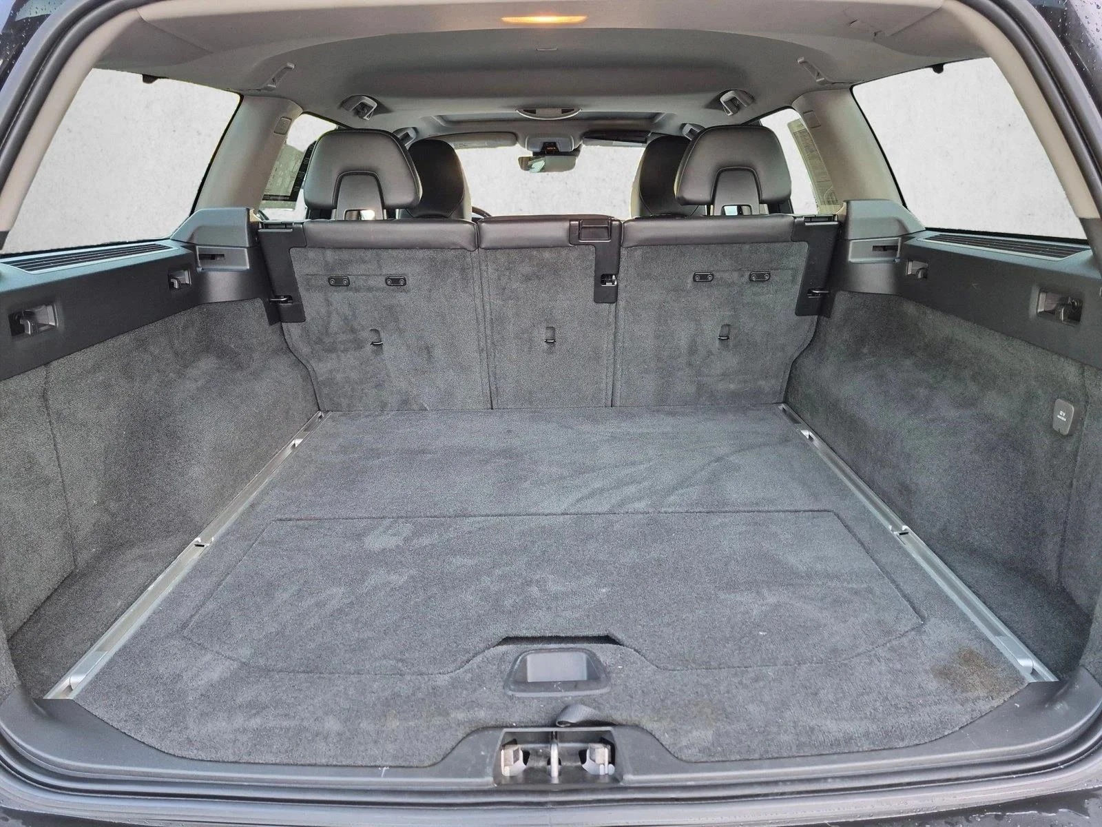 Used 2016 Black Stone Volvo T5 Premier image 6