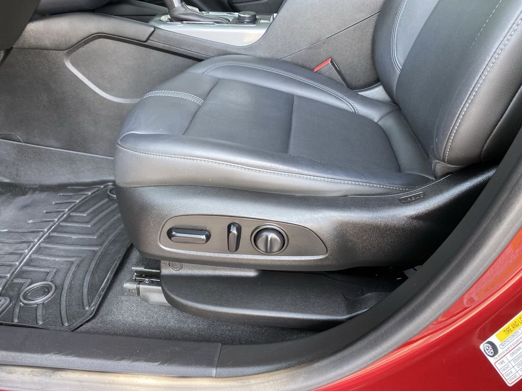Used 2020 Cajun Red Tintcoat Chevrolet LT image 12