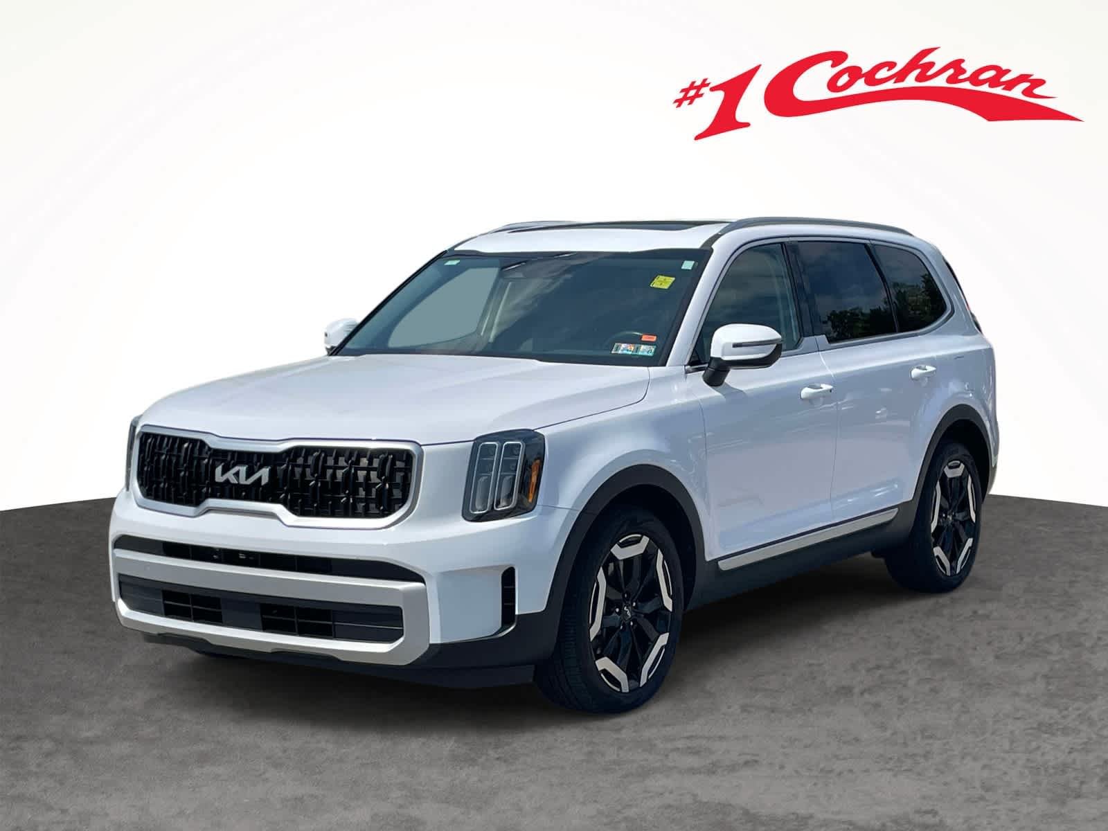 Certified Used 2025 Glacial White Pearl Kia EX image 16