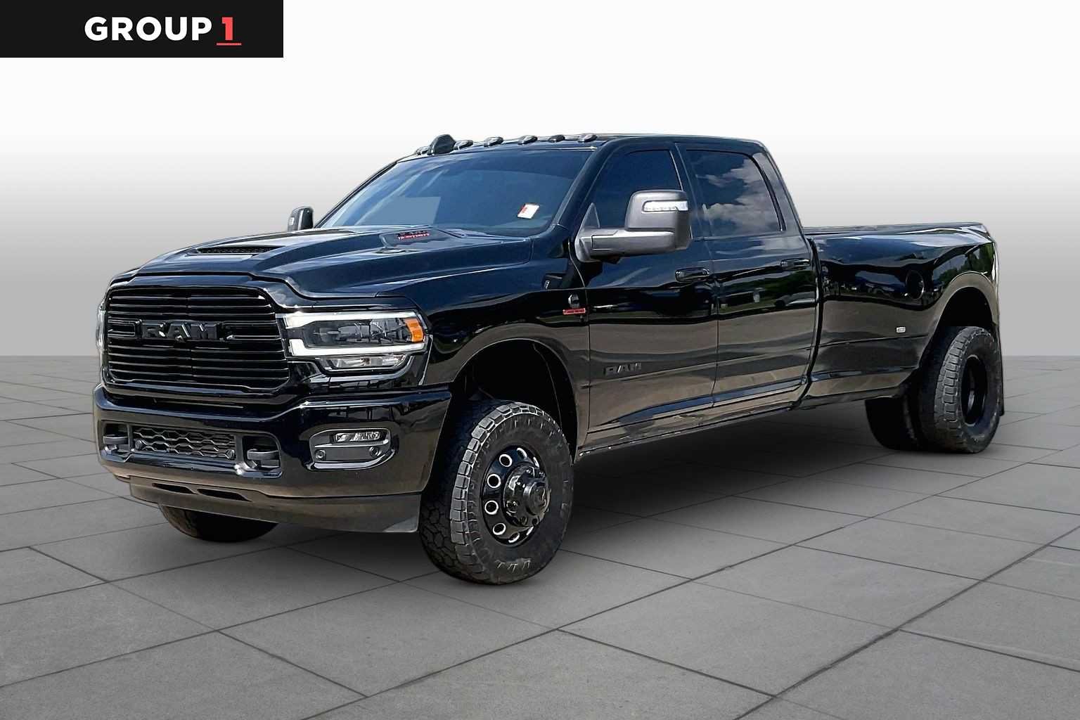2024 RAM 3500 Laramie 4X4 Crew Cab LWB's photo