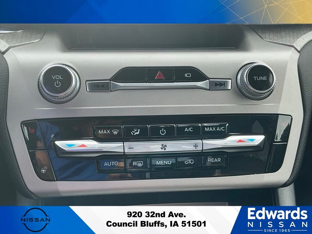 Used 2023 Green Ford Timberline image 28