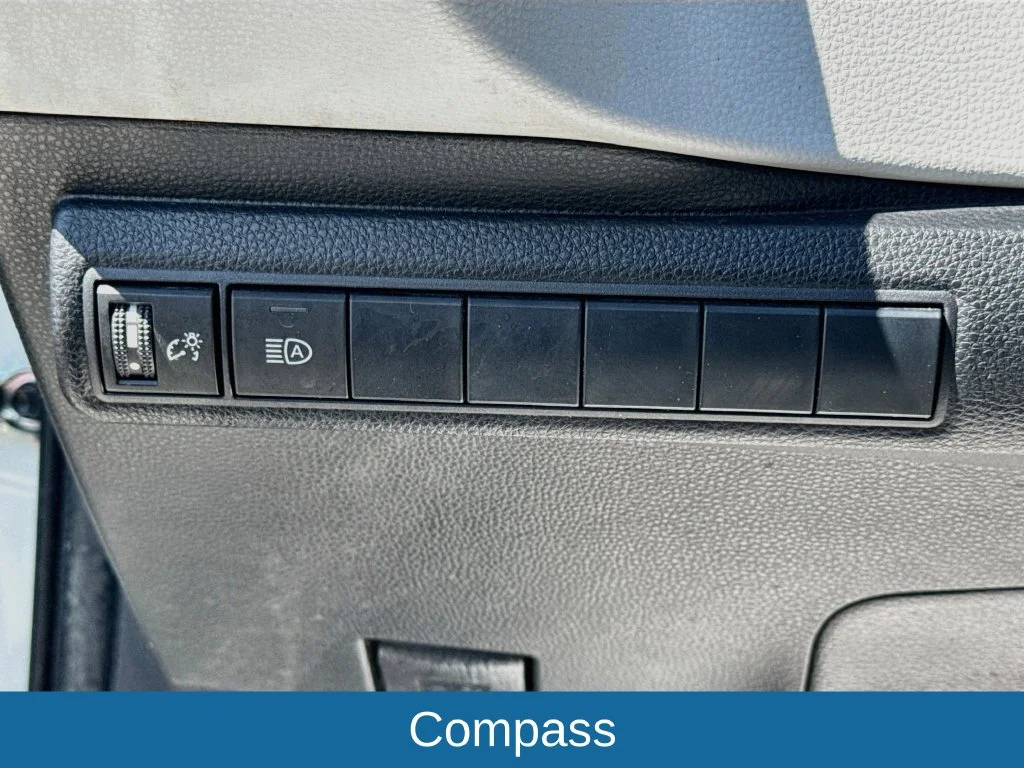 Used 2019 White Toyota XSE image 11