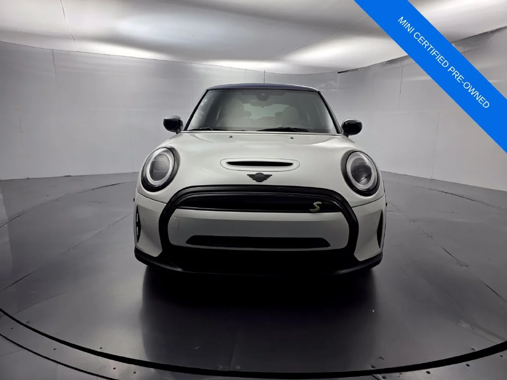 Certified 2024 MINI Hardtop 2 Door SE with VIN WMW13DJ03R2U31660 for sale in West Palm Beach, FL
