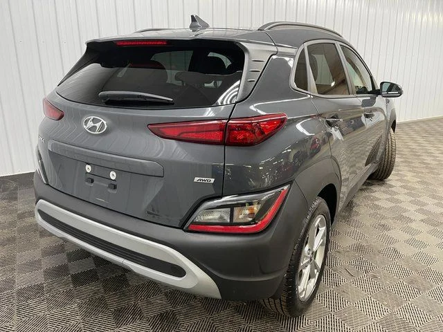 Used 2023 Gray Hyundai SEL image 4