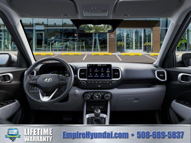 New 2026 Shimmering Silver Hyundai SEL image 11