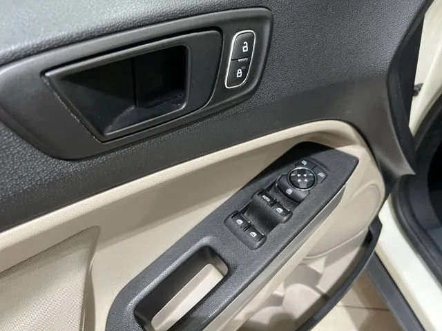 2021 Ford EcoSport S - Photo 19