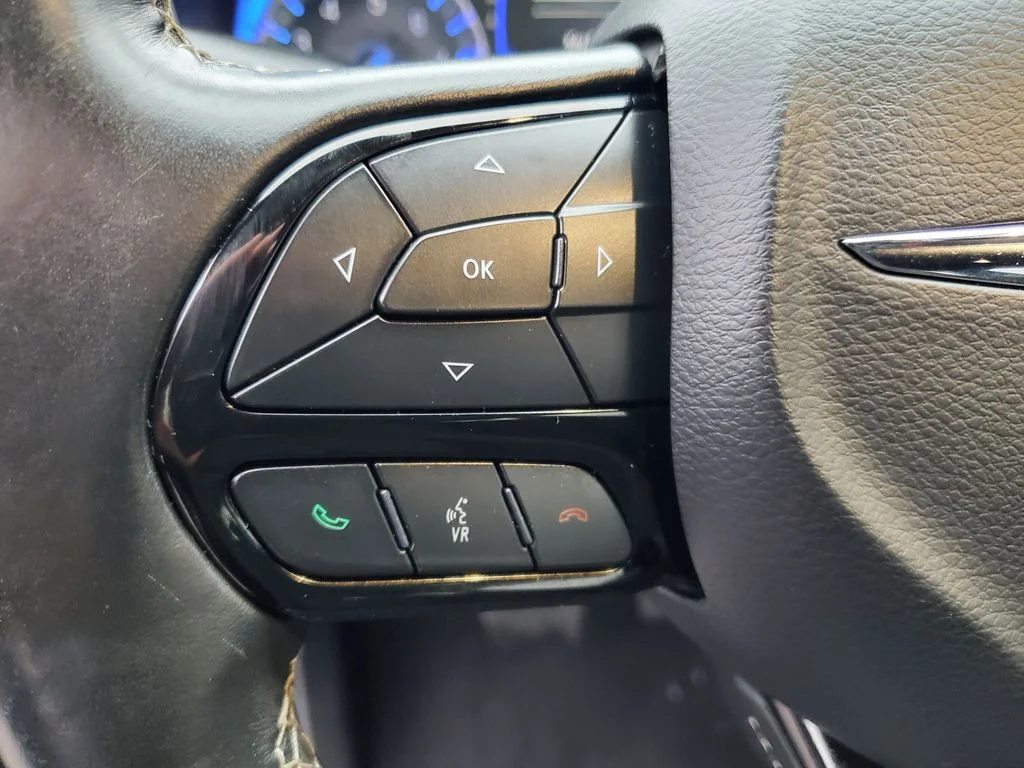 Used 2019 Black Chrysler Touring Plus image 13