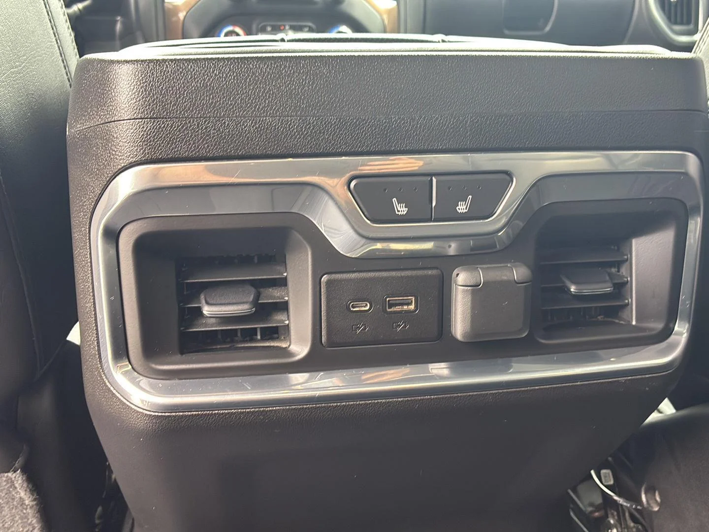Used 2019 Black Chevrolet High Country image 14