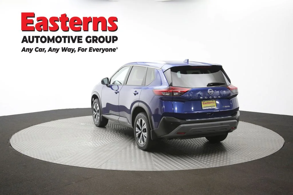 Used 2023 Blue Nissan SV image 68