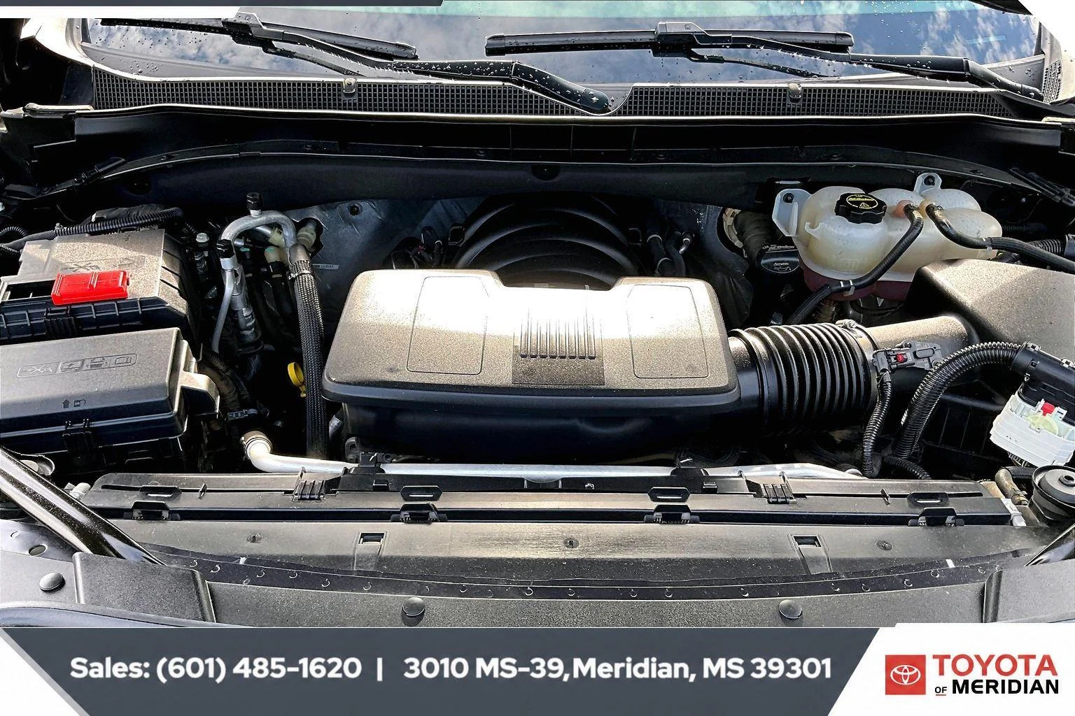 Used 2025 Dark Ash Metallic Chevrolet High Country image 8