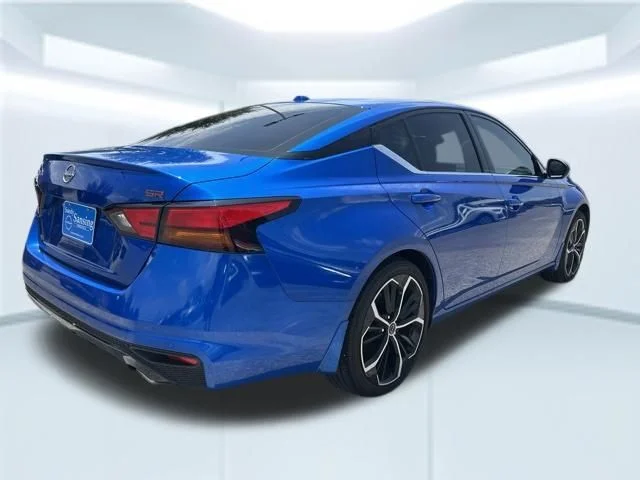 Used 2025 Blue Nissan 2.5 SR image 6