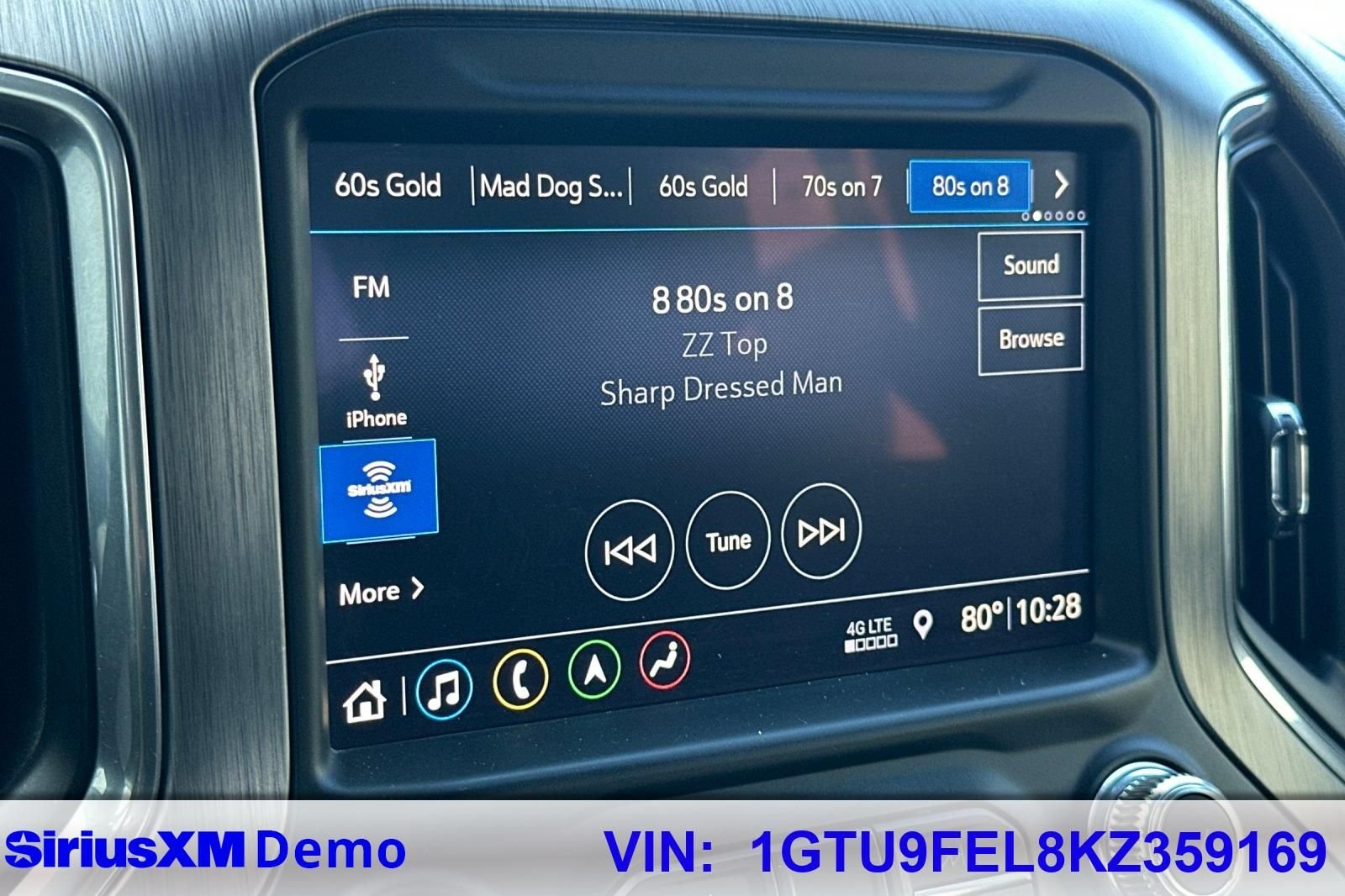 Used 2019  GMC Denali image 28