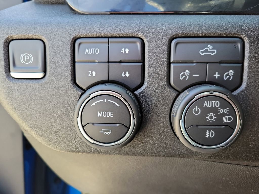 Used 2022 Glacier Blue Metallic Chevrolet RST image 22