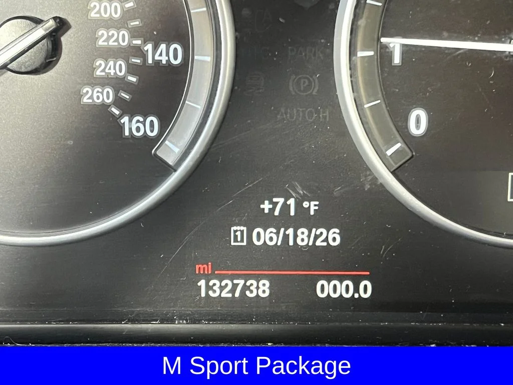 Used 2015 Red BMW xDrive28i image 2