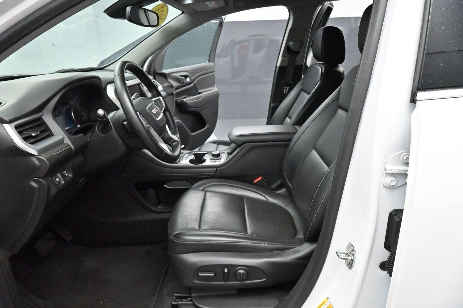 Used 2023 Summit White GMC SLT image 14