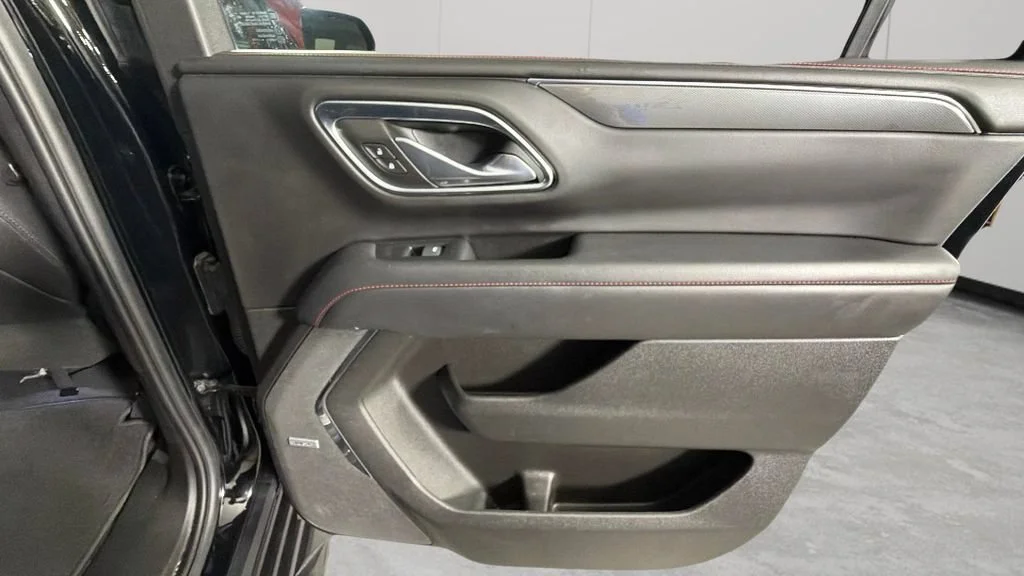 Used 2023 Black Chevrolet RST image 36
