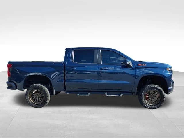 Certified Used 2020 Blue Chevrolet RST image 12