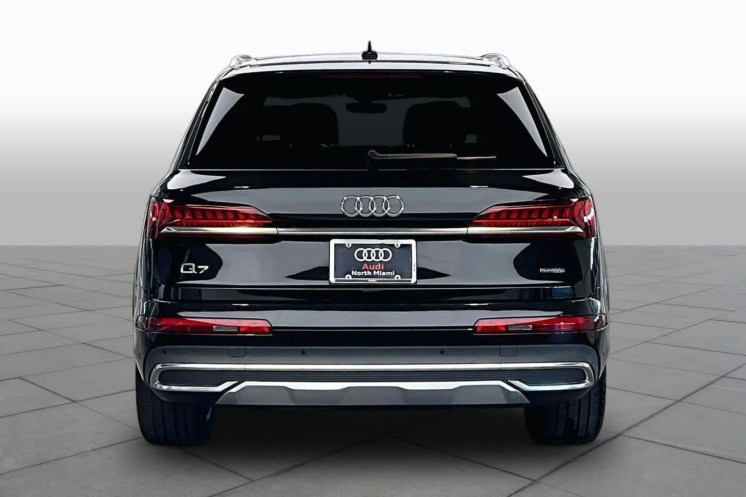 Used 2023 Mythos Black Metallic Audi Premium Plus image 7