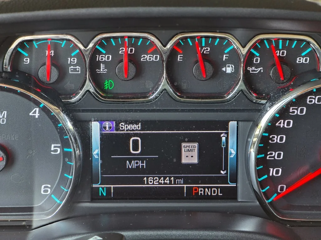 Used 2018 Red Chevrolet LT image 33