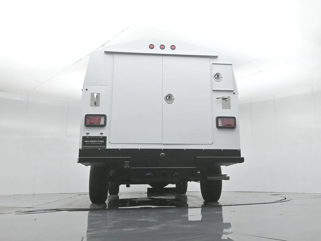 New 2026 White Ford Base image 49