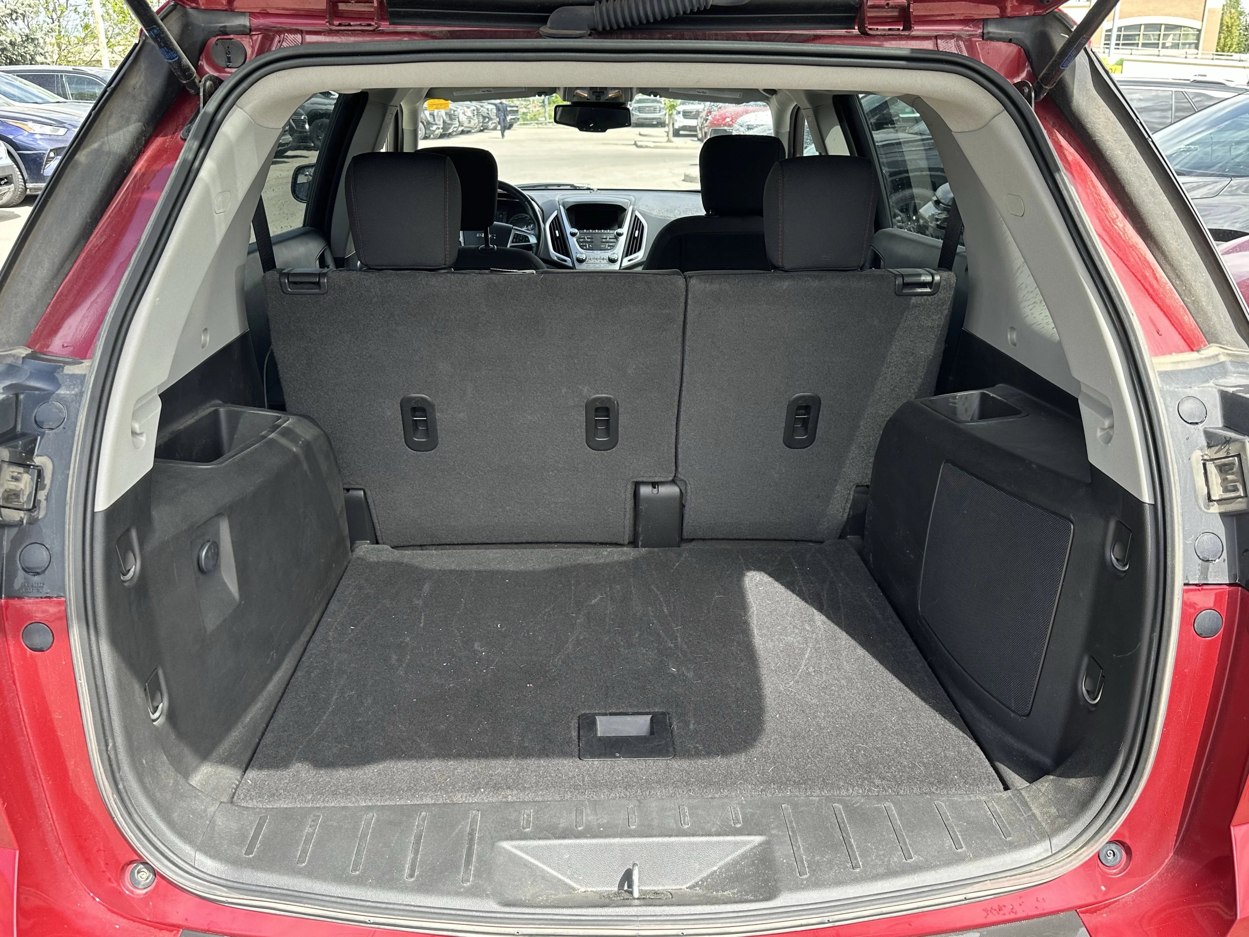 Used 2014 Red GMC SLE image 8