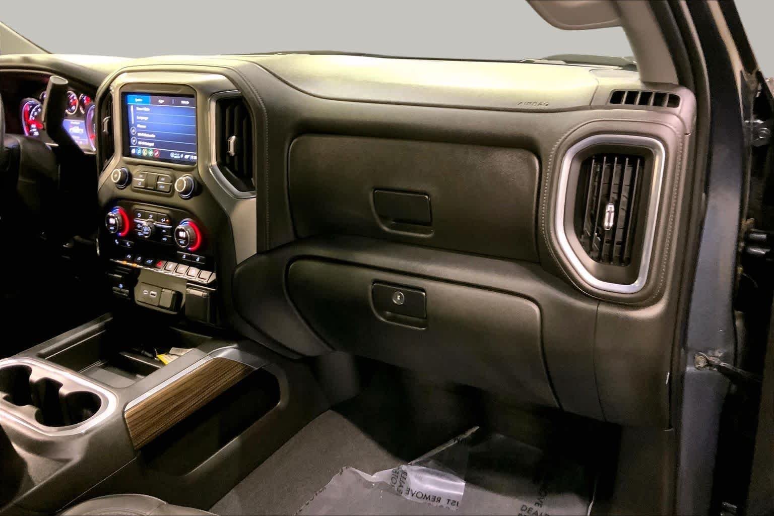 Used 2021 Shadow Gray Metallic Chevrolet LT Trail Boss image 19