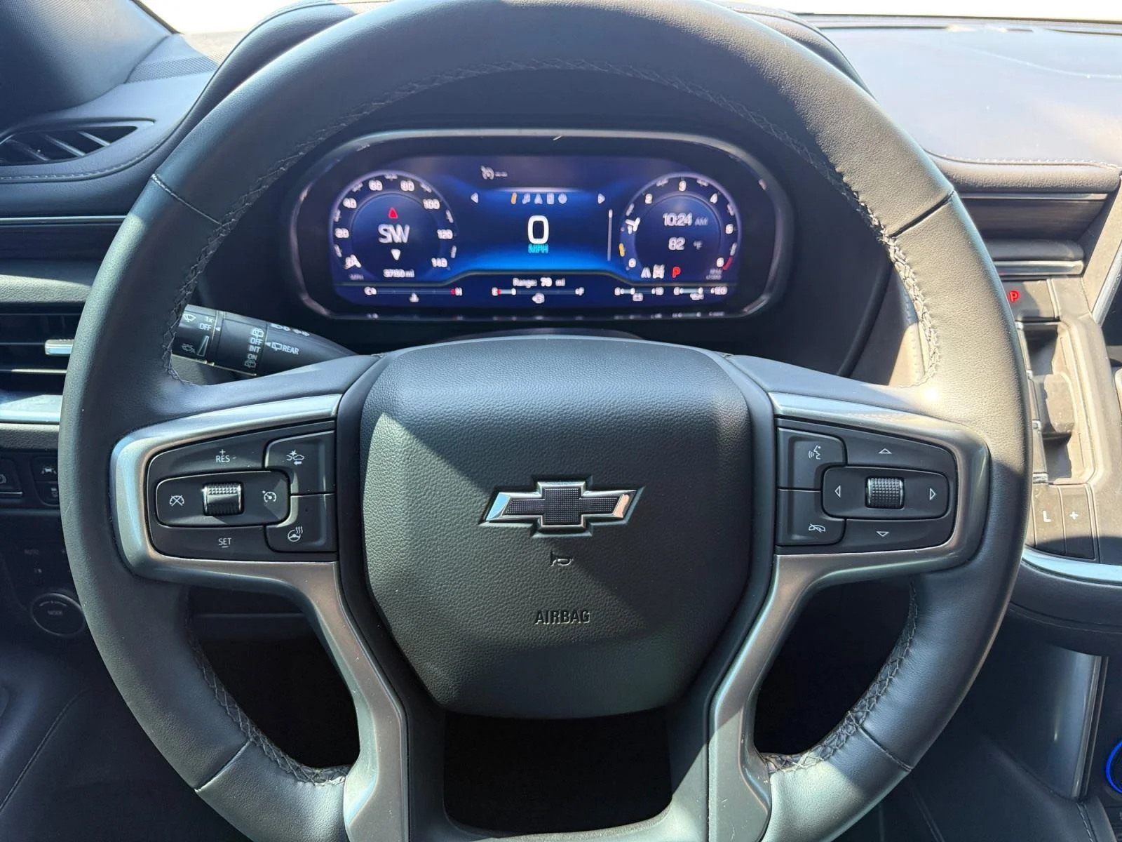 Used 2023 Summit White Chevrolet Z71 image 13