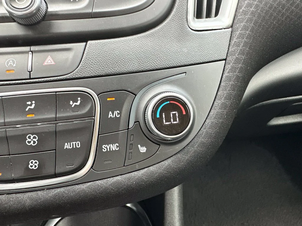 Used 2025 Black Chevrolet LT image 20