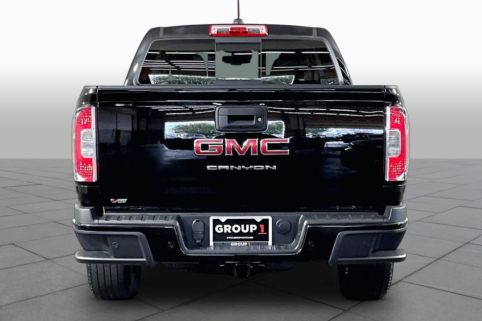 Used 2021 Onyx Black GMC 2WD Elevation image 5