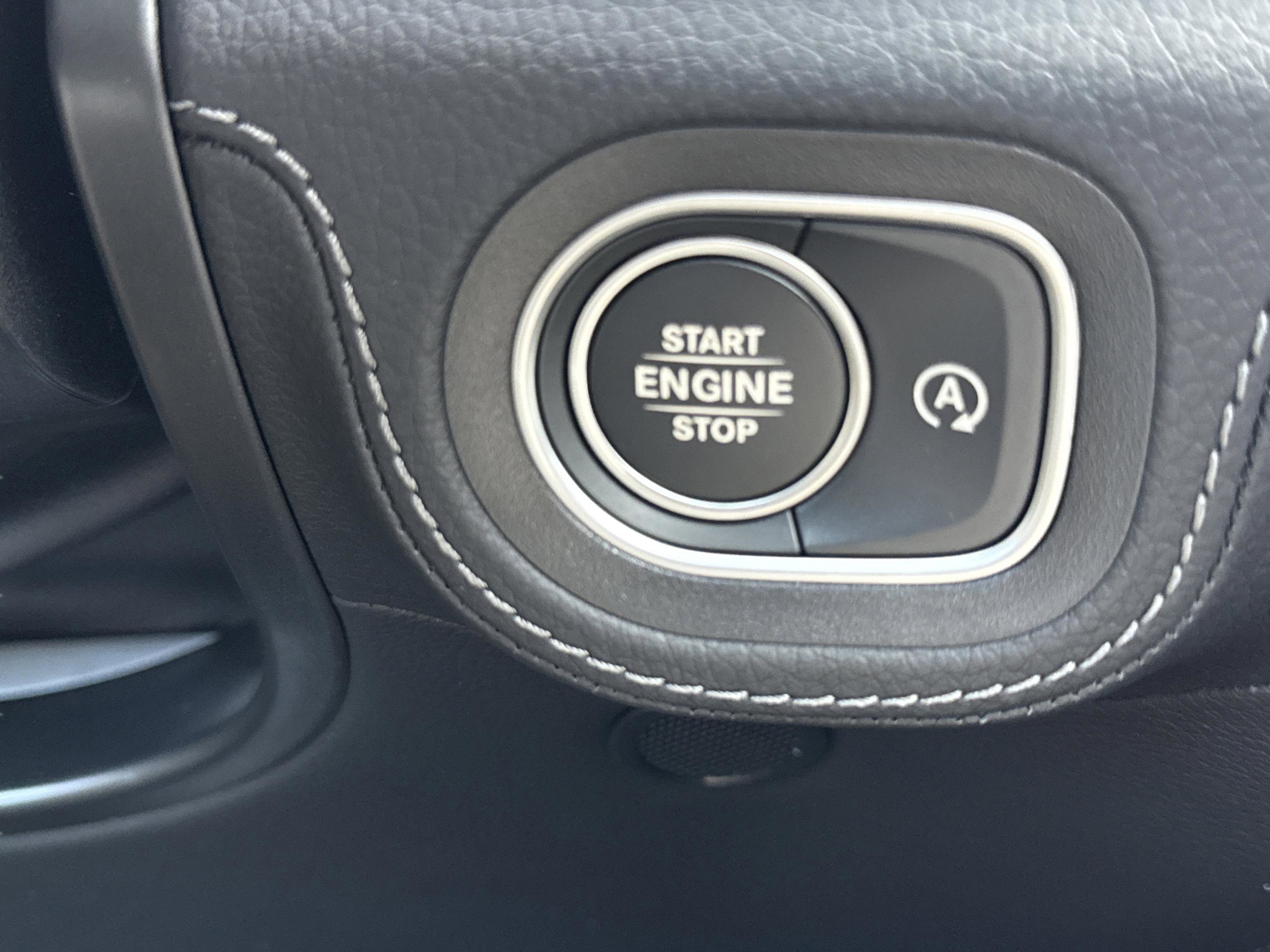 New 2026 MANUFAKTUR Alpine Grey Mercedes-Benz AMG® GLE 53 image 43