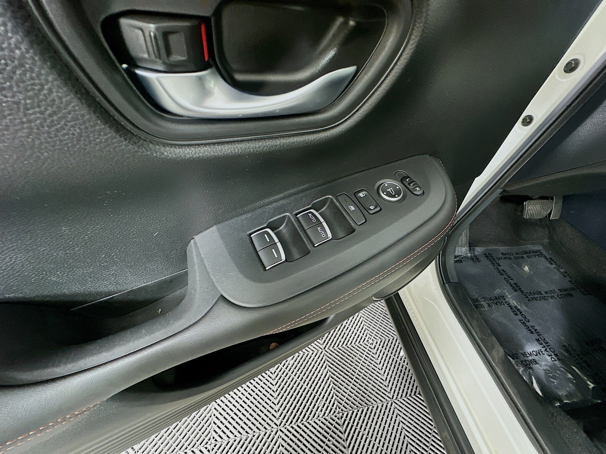 2023 Honda HR-V Sport - Photo 14