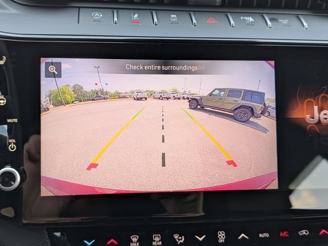 New 2026 Velvet Red Pearl-Coat Exterior Paint Jeep Laredo Altitude image 20