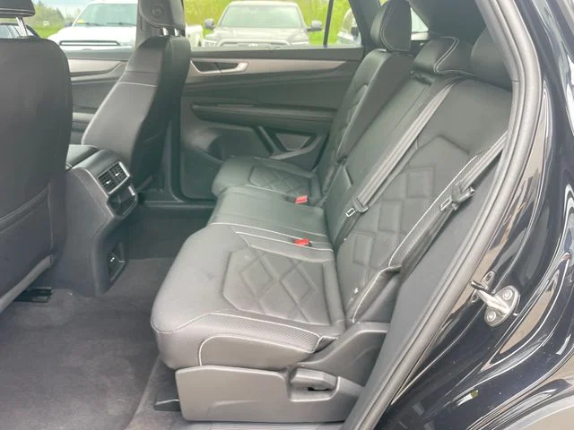 Used 2026 Deep Black Pearl Effect Volkswagen 2.0T SE w/Technology image 25