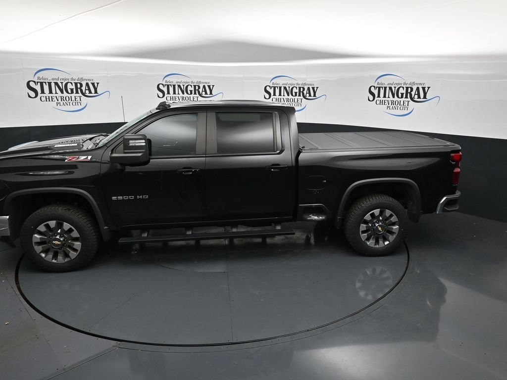 Used 2024 Black Chevrolet LT image 21