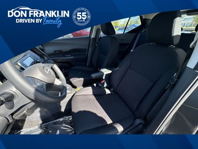 2025 Nissan KICKS PLAY Base