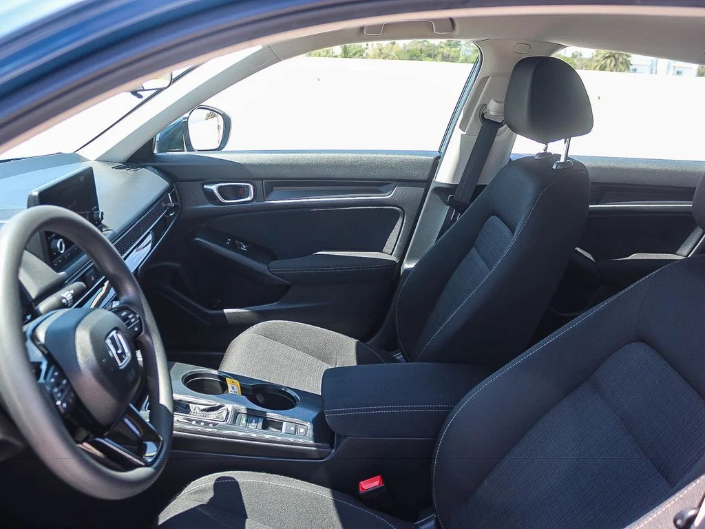 Certified Used 2025 Blue Lagoon Pearl Honda LX image 18