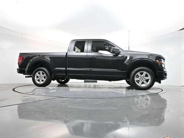 New 2026 Black Ford XLT image 33