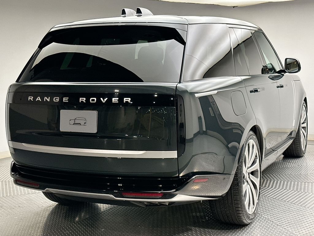 Used 2024 Belgravia Green Metallic Land Rover Autobiography image 13